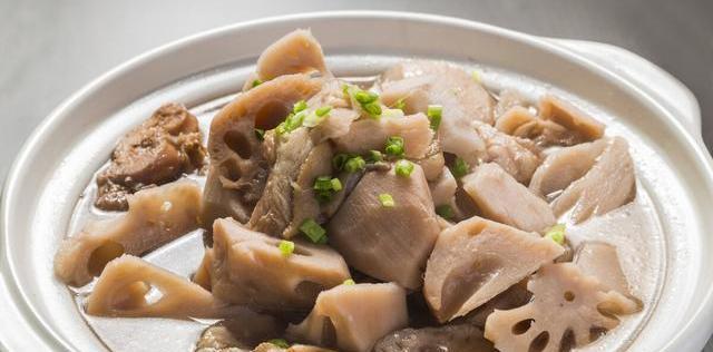 莲藕排骨汤怎么炖好喝 00c313bd04b6476e85a48e8639614ccb.jpeg