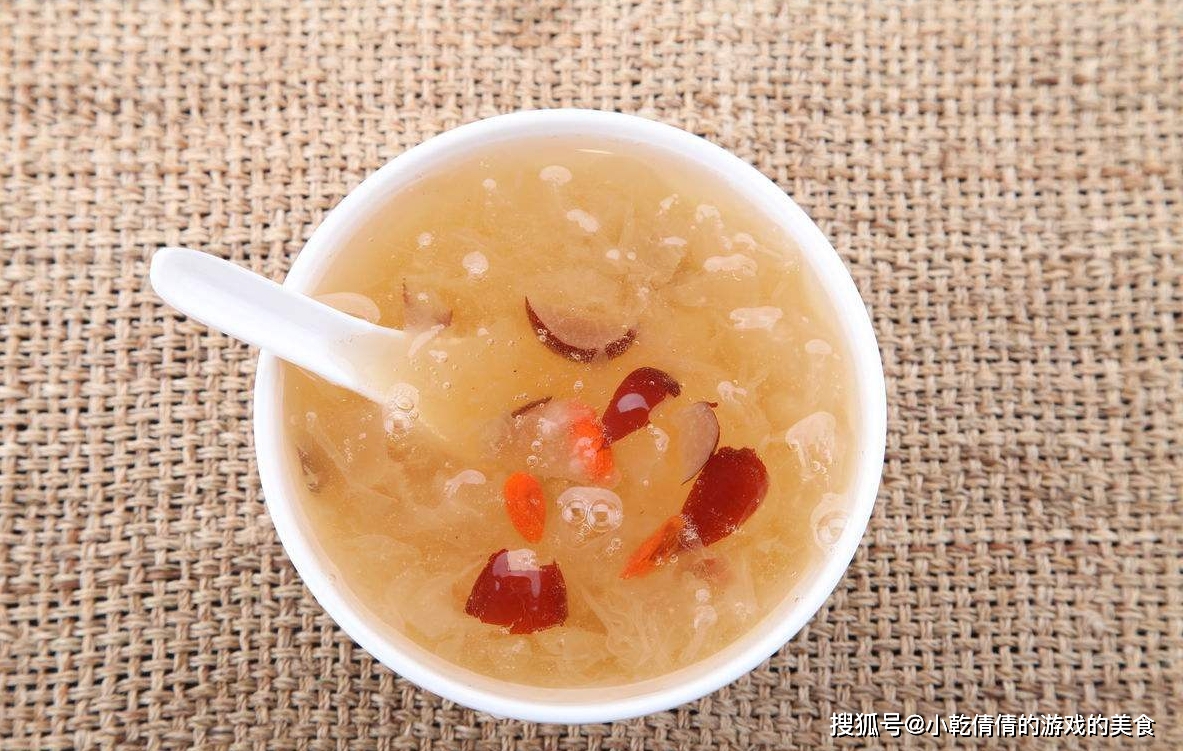 银耳怎么煮好吃又粘稠 26743013d3364dc5bef15d84e6e11082.jpeg