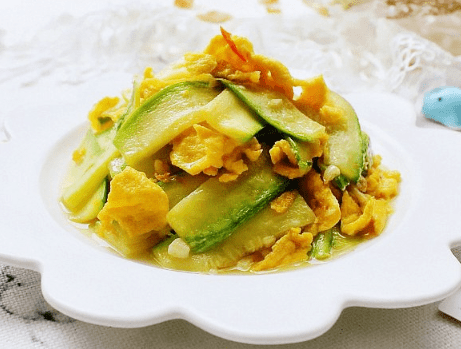 原创9月吃丝瓜冬瓜不如吃角瓜2块钱一斤补钙是鸡蛋的6倍