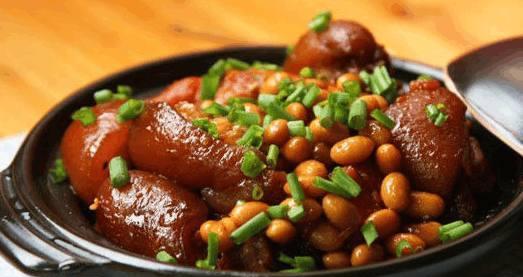 黄豆焖猪脚做法 afdc3f7cbef74f829f6b29a88276038d.jpeg