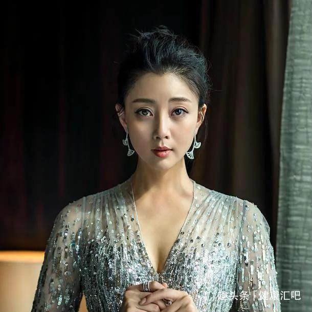 樱桃电视剧演员照片 f9fd2610321f438586b523c828cd14ee.jpeg