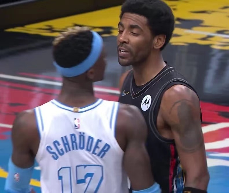 原创惊了欧文和施罗德冲突双双遭驱逐无詹无眉也不乏火药味