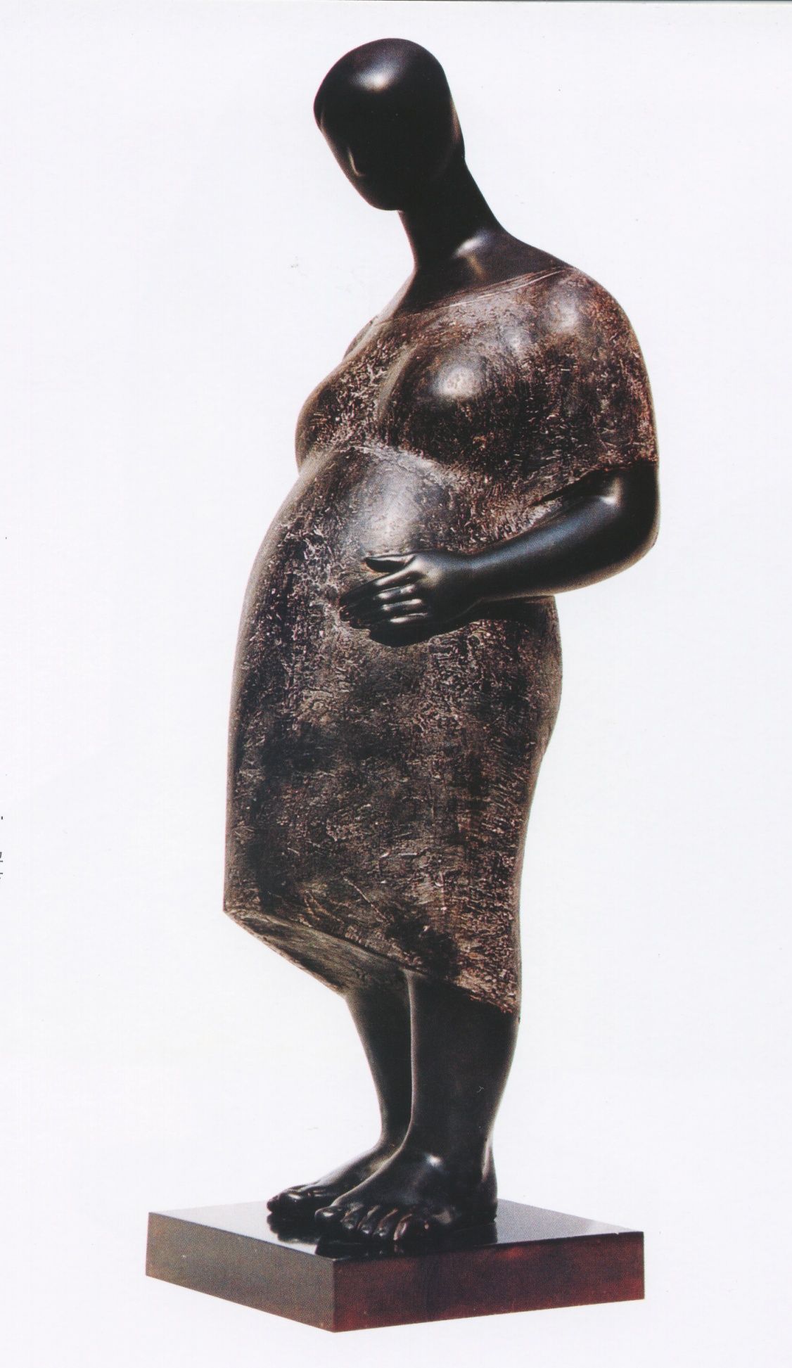 郑州大学"最美"女院长:省政协常委,雕塑作品坐落于全国各地!