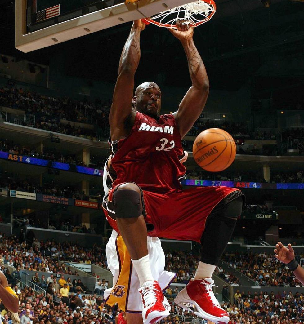 科比仅三阵,詹姆斯韦德只能入选二阵_奥尼尔