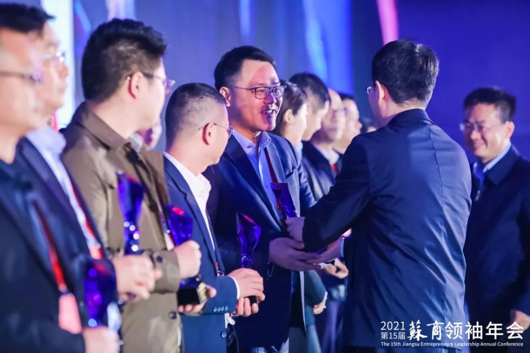 沈彬荣膺2020苏商十大年度人物