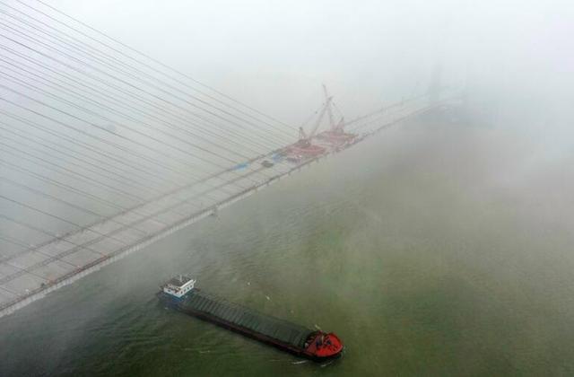 湖北即将开通的一座长江大桥，预算投资29.8亿，有望年内建成通车