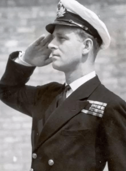 原创菲利普亲王的爹有多渣把美貌耳聋妻子折磨疯4个女儿打包嫁人