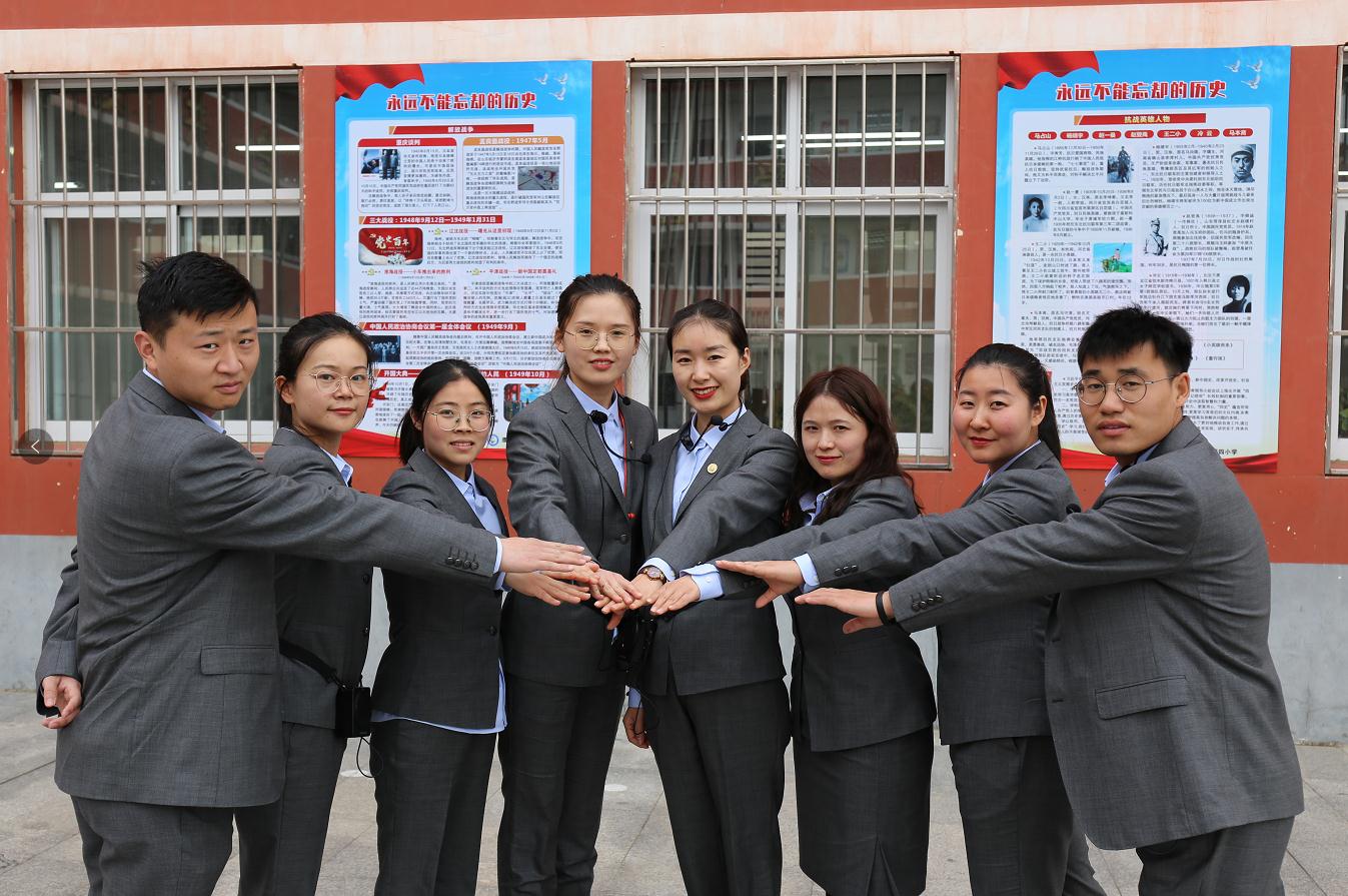 濮阳市油田第四小学开放式党史馆落成了