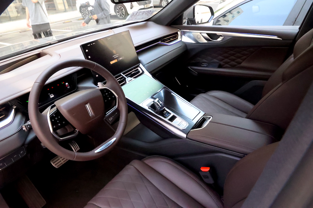 美式太苦拿铁太腻还是给我来杯wey牌摩卡