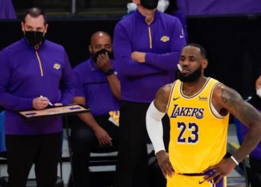 詹姆斯伤病恢复 d033b7bbc0cb42e981434a2989c6f4a4.jpeg