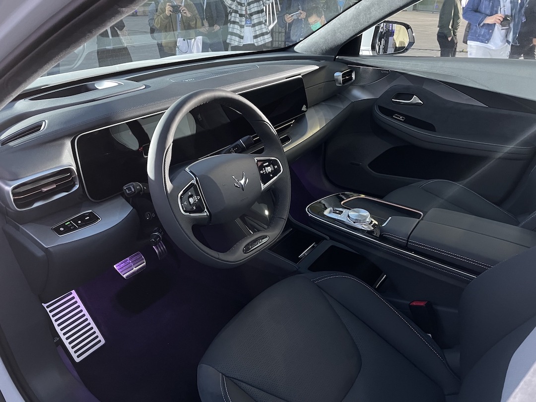 华为汽车极狐续航 d1b8eaf6c4404ceb9748ab943ee80f5d.jpeg