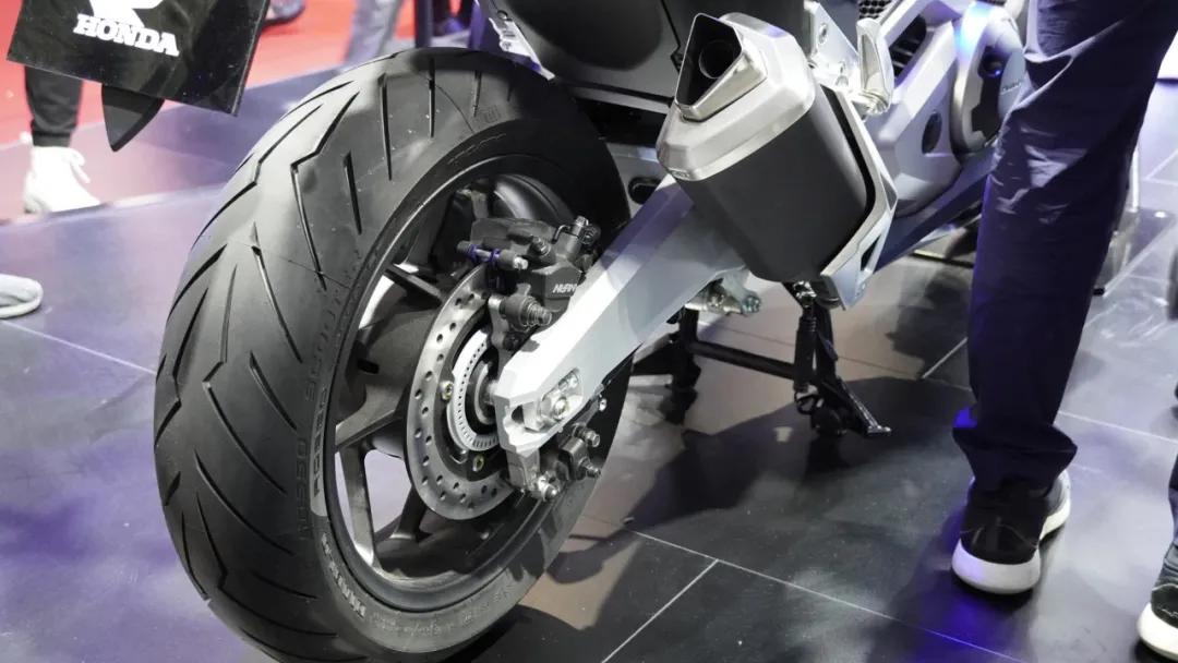 本田cb400x亮相上海车展多款新车国内首发