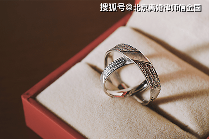 梦见戒指坏了又修好了，破镜重圆中的生命启示