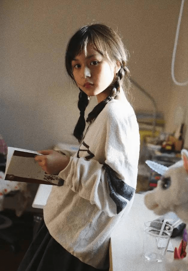 《小舍得》配角:66岁张国立是亮点,12岁刘楚恬成小女神招人喜爱