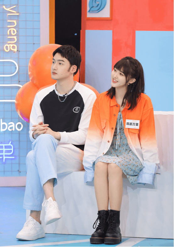 "紫宁"的扮演者林昕宜,平时看着挺甜美的,看着很有90后的样子