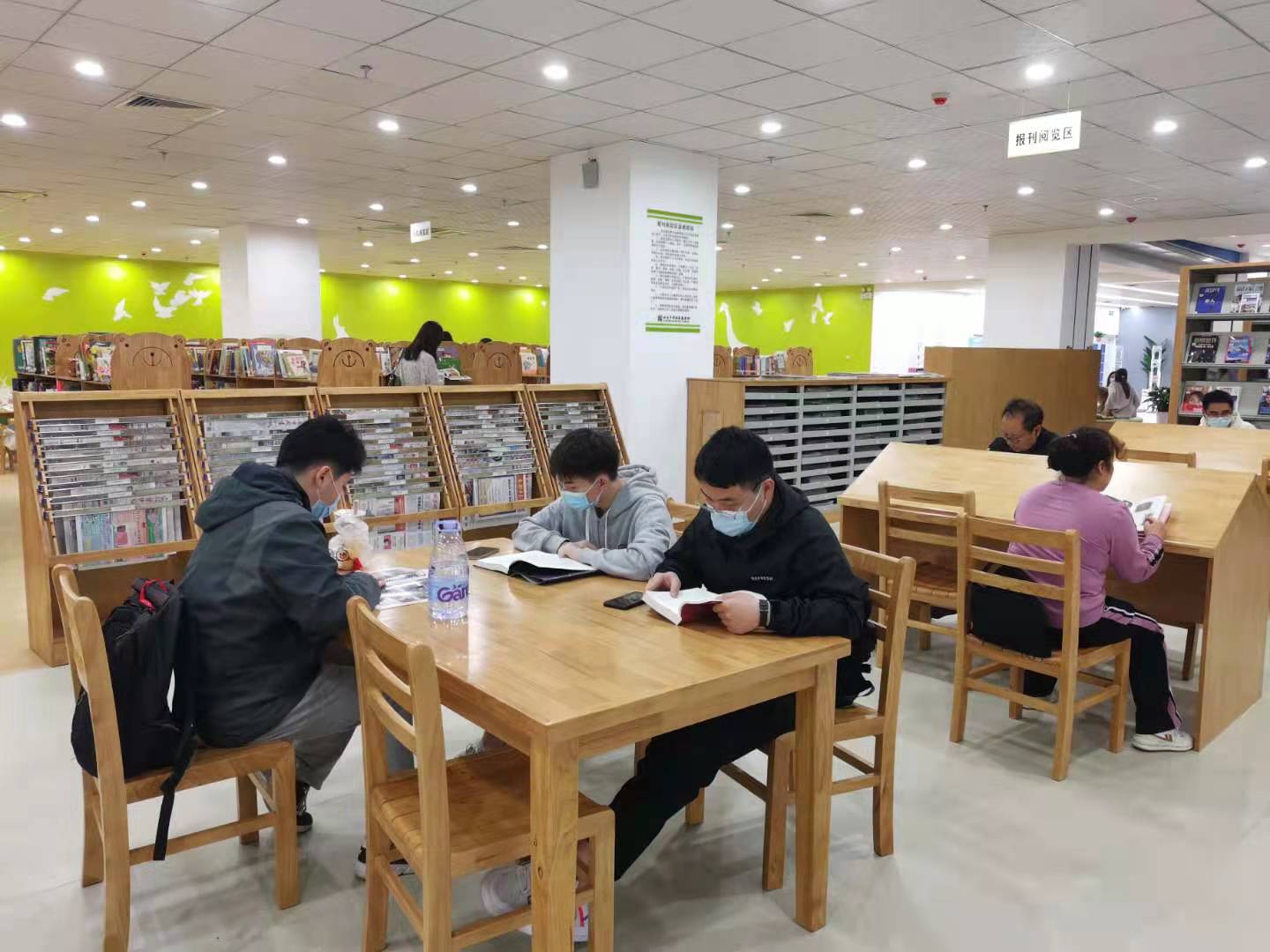 西安市碑林区图书馆正式开馆
