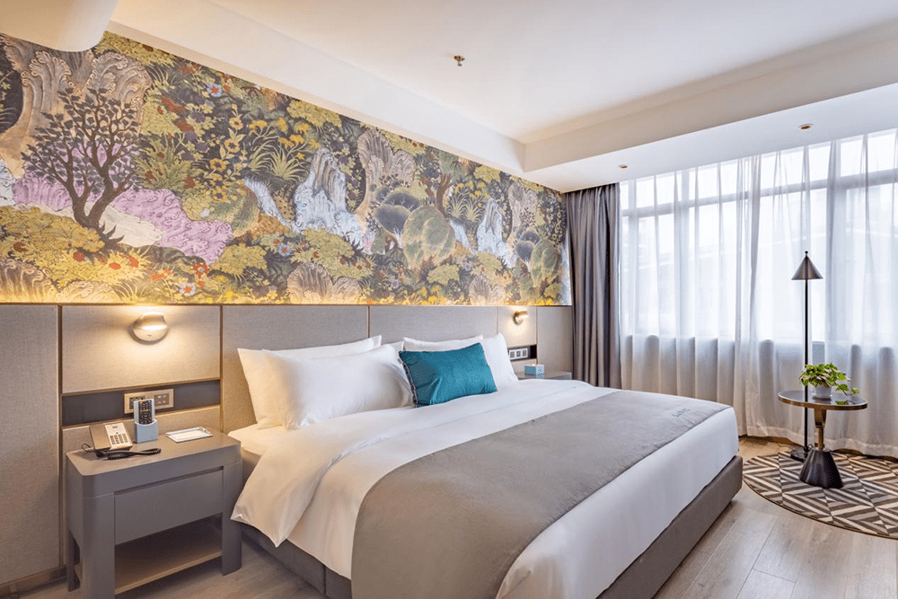 桂林兰欧酒店设有115间精心打造的客房,由国际知名设计团队tbdc倾力