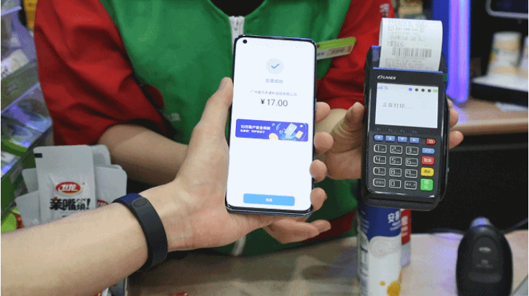 玩法|比支付宝微信更便捷的支付方式？OPPO Pay“碰一碰”玩法太便捷