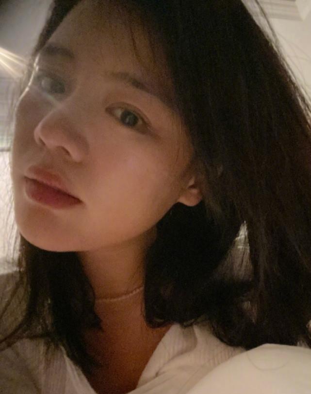 女生怎么变得有青春感 84afe63611c043029b3648cd7c487706.jpeg