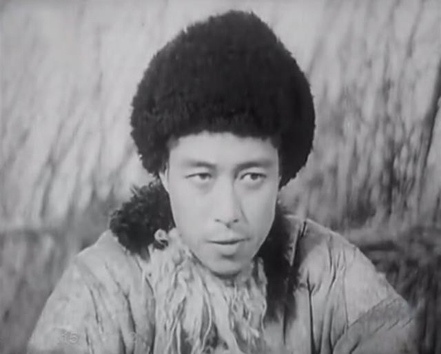 秦怡:照顾丈夫19年,伺候病儿43年,儿子去世后捐出全部积蓄_陈天国