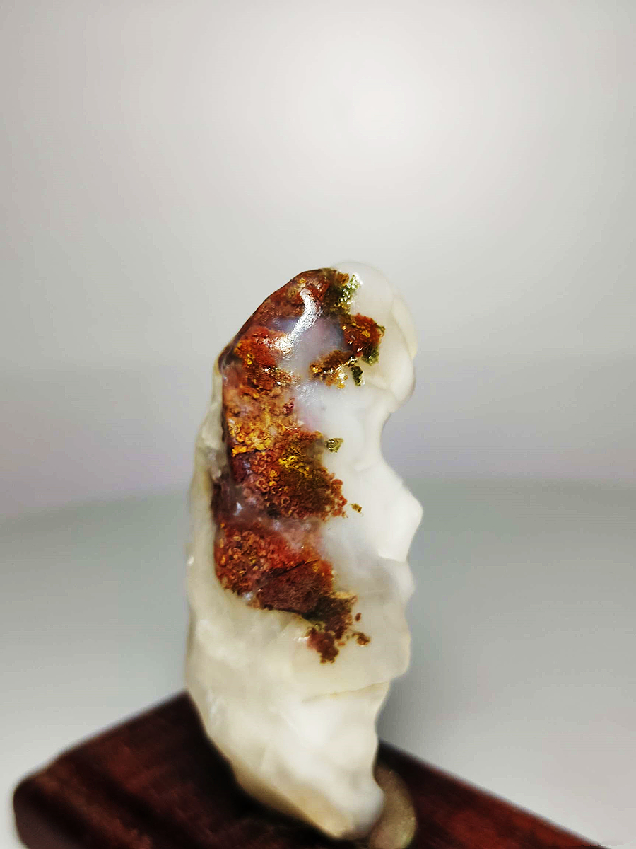 草花玉手镯好不好