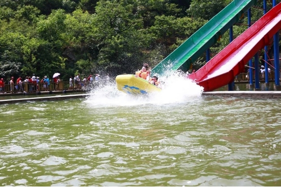 五一假期这里的漂流免费玩