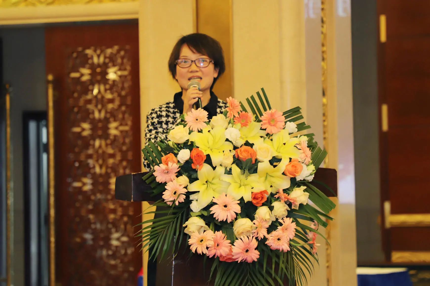 国家税务总局、长沙市税务局纳税服务处王小曼处长顺应专票电子化时代的