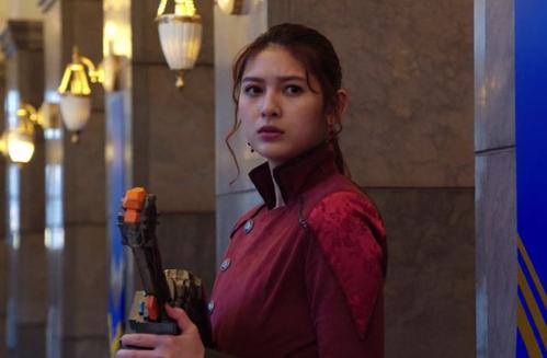 《假面骑士圣刃》伦太郎用命换外挂,冰狮子确实很帅