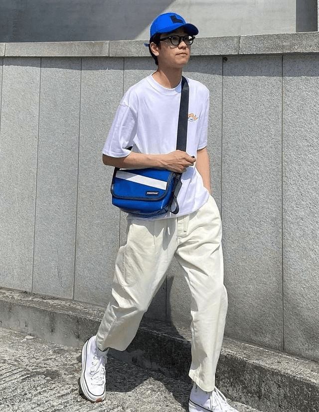 白t恤 休闲裤,很帅气的搭配!男生夏日这样穿衣,尽显阳光潮男范_白色