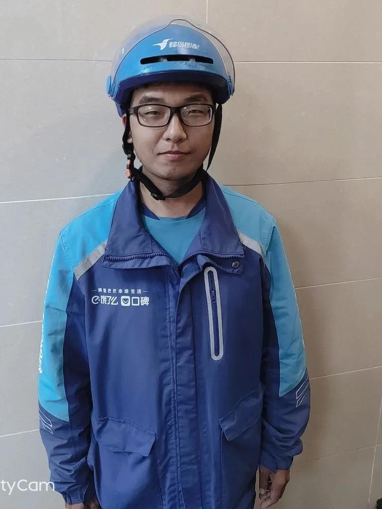 义乌速达福州蓝骑士郑基杯,林维震获福建省"最美快递小哥"称号