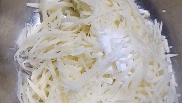 怎么样煎土豆片丝才好吃 379994ed5d354b69950caa24aee3db12.png