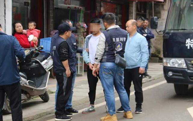 凯里公安成功破获一起聚众斗殴案件_炉山镇