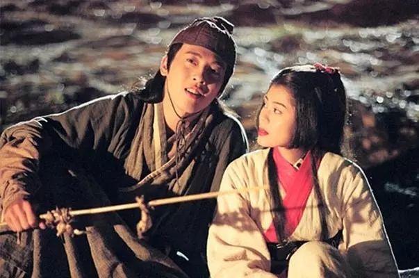 原创笑傲江湖令狐冲与任盈盈令人羡慕的爱情并非一见钟情