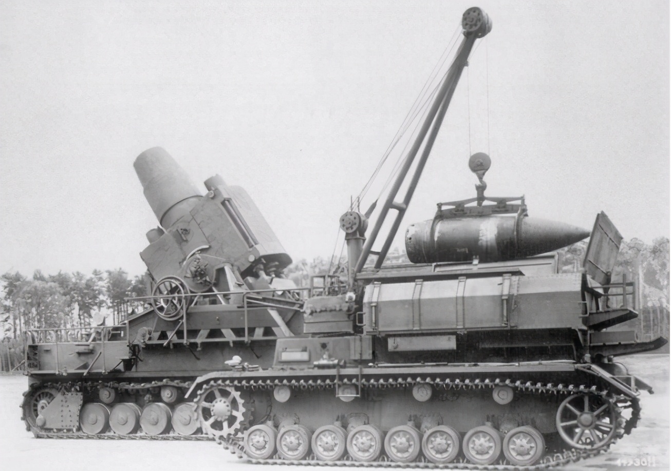 德国拉尔斯火箭炮图片
