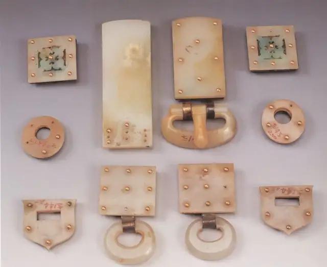 何家村出土九环白玉蹀躞带陕西省咸阳市底张湾北周若干云墓出土八环