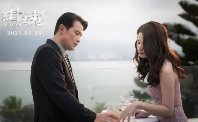 3,王世聪知道自己脑癌晚期之后,选择李燕作为自己的复制体,其实也是