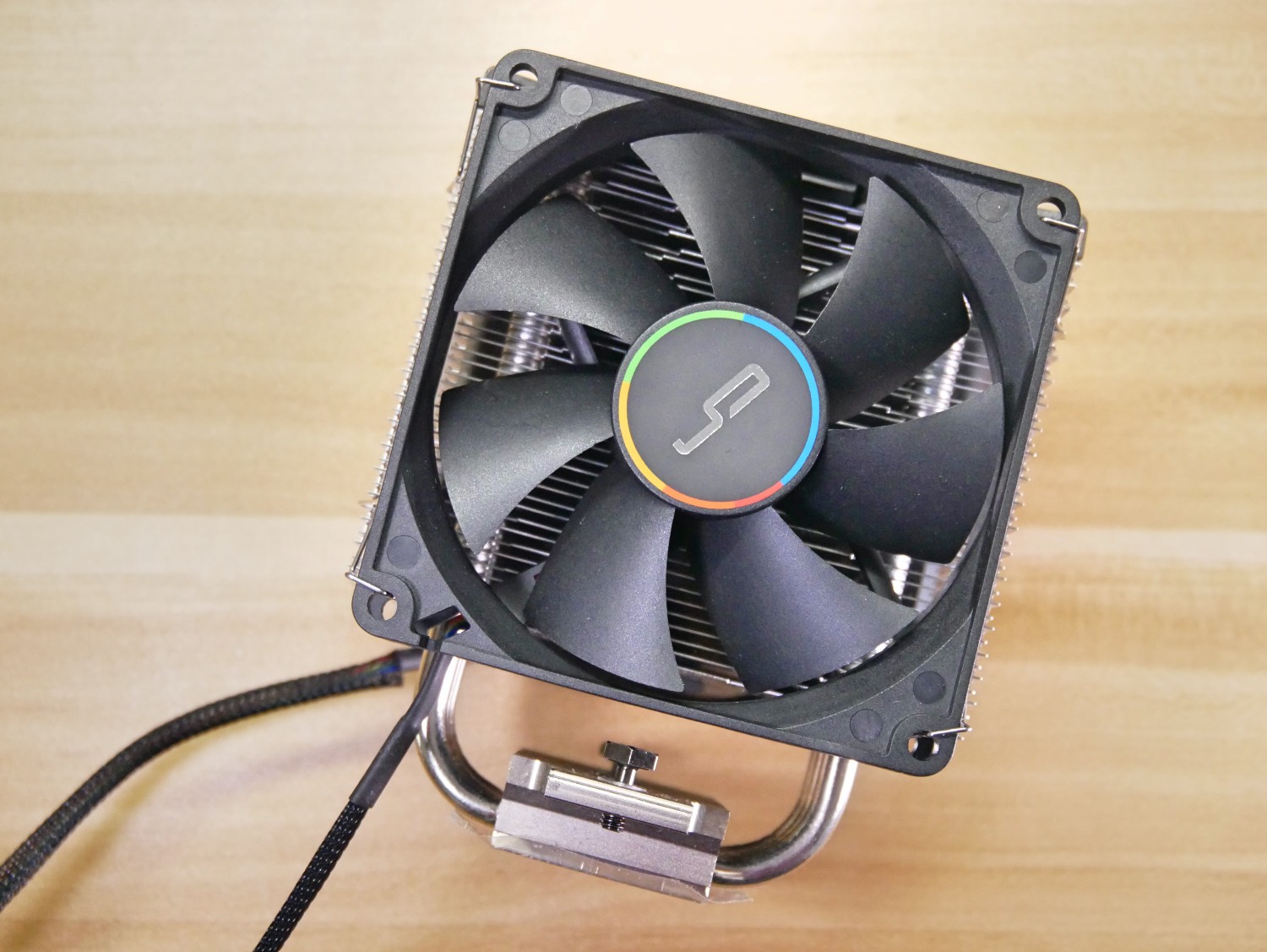 itx 小塔散热器新选择——快睿 m9 plus 散热器_风扇