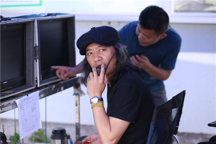 王硕导演最新力作《红色动力》首映 讴歌民营企业变革之路笑点泪点齐