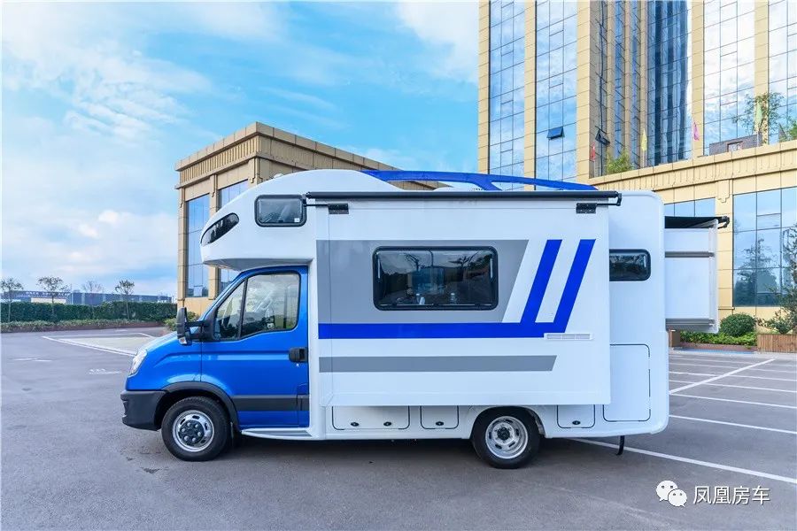 凤凰上途c1系列48v双拓展旗舰版48v20度电400l水箱实现水电无忧