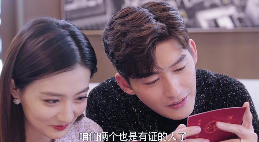 现实偶像剧 张翰自曝主动表白 却被女孩无视了 初恋 现实偶像剧 张翰自曝主动表白 却被女孩无视了 初恋