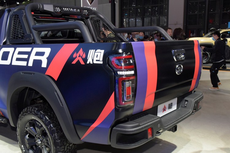 长城钦定的硬核 魔改 火炮预售17 98万元 新车