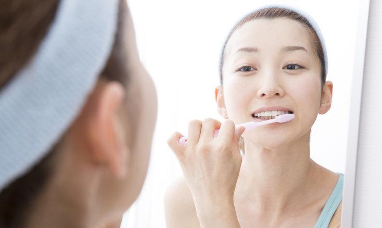 如何刷牙不会干呕 c19a7d7ad36d4da3a18fb14445cee3f9.jpeg