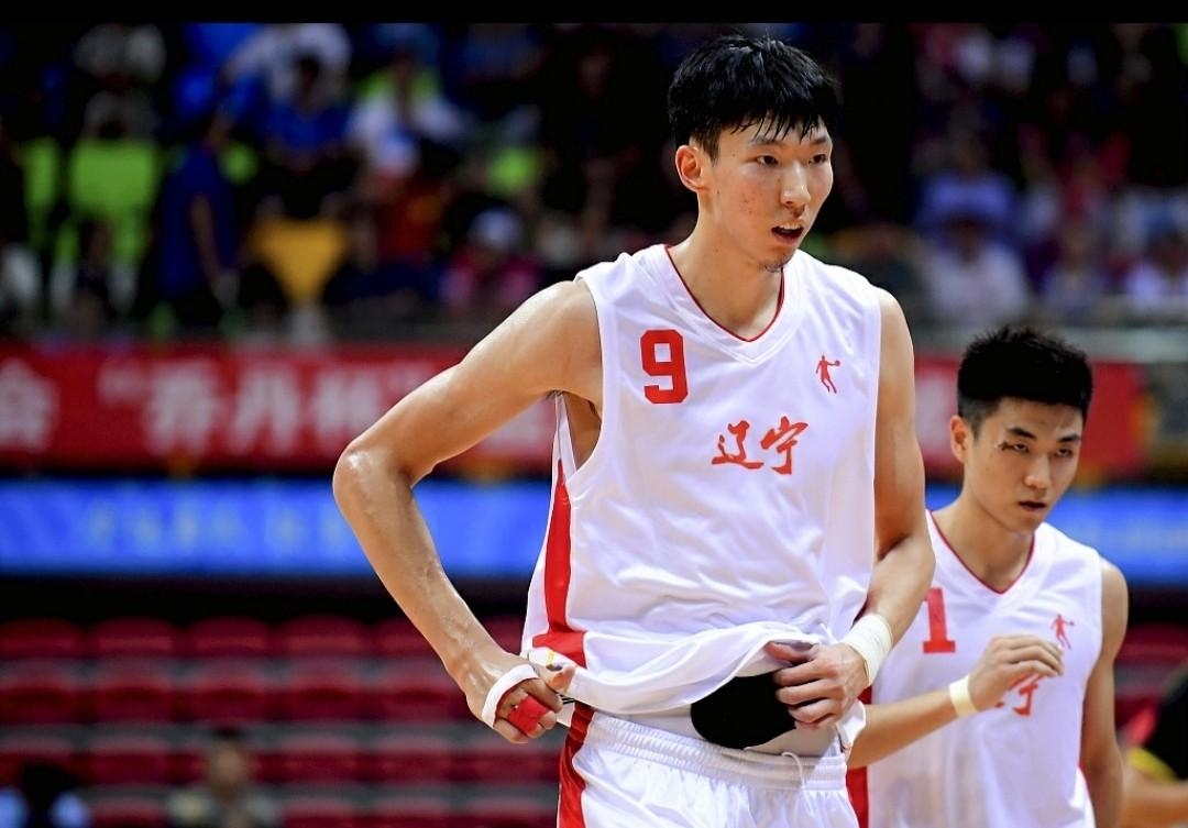 辽宁三走一留!赵继伟续约传来喜讯,三大悍将携手离队_周琦