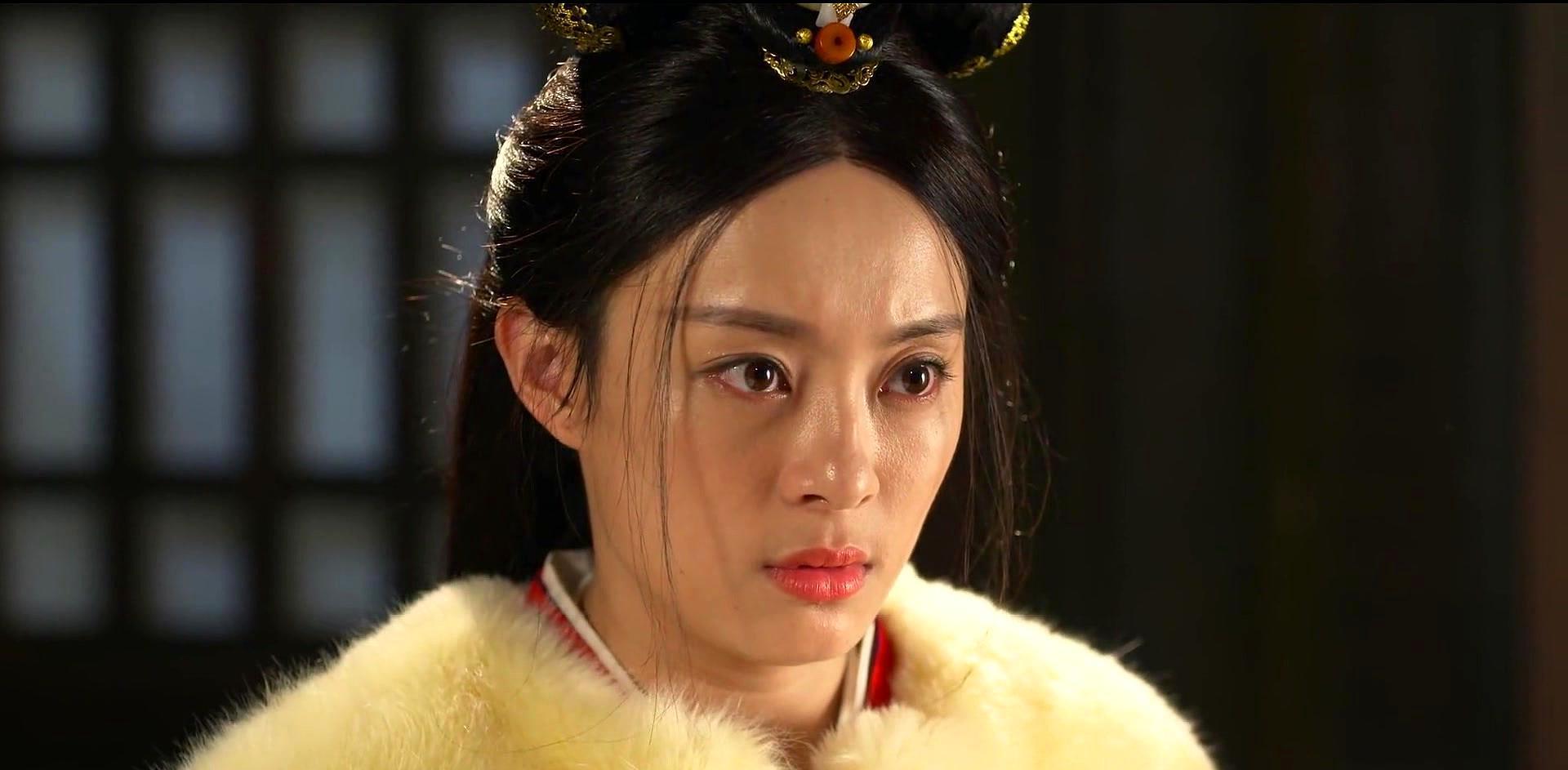 芈月传向夫人被玷污后为何皇上非但没怪罪反而接回宫封妃呢