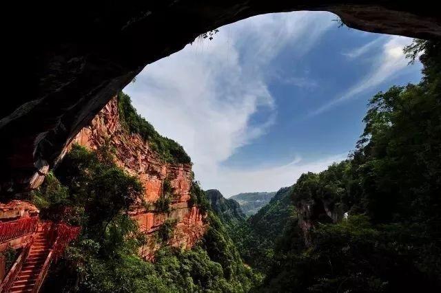 原创爱情山火了重庆绝美景区海拔最高超1700米游客堪称空气真好
