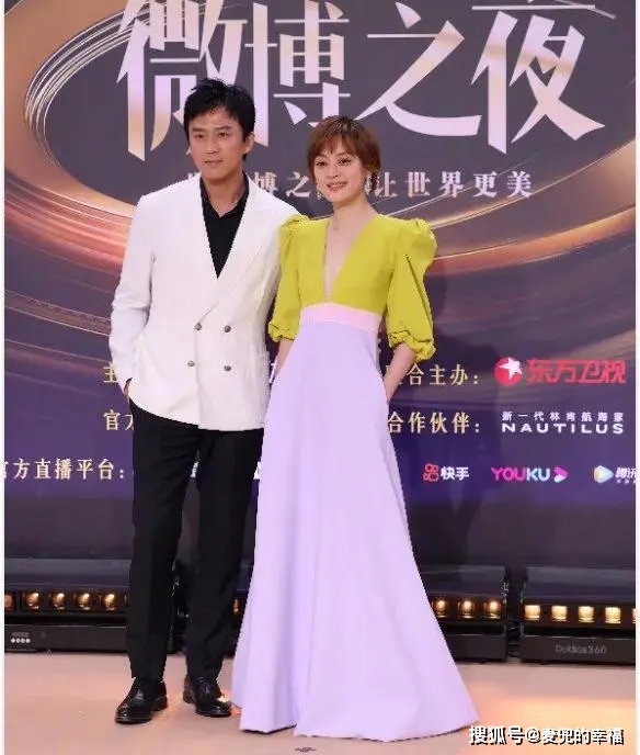 微博之夜女星暗鬥 倪妮咖位上升佔c位 楊冪黑臉 大寶貝站最後 大時代娛樂圈greatage Net