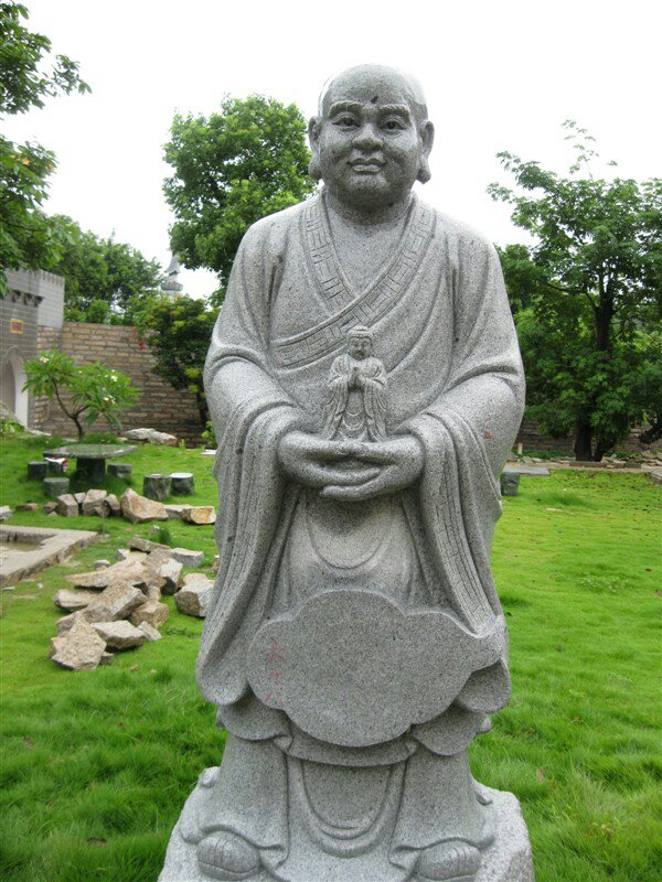 石雕十八罗汉阿罗汉是声闻四果的极果,也是佛弟子中修证最高的阶段,除