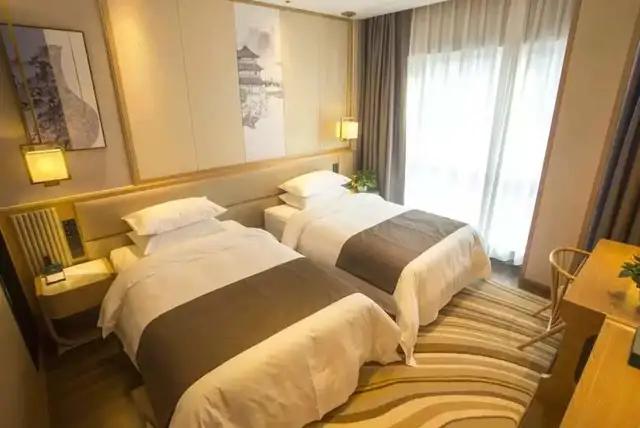 麻城杜鹃甲天下带你赏10万亩映山红