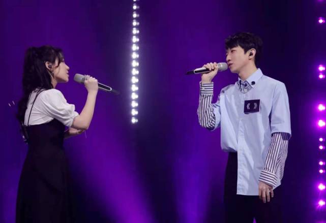 谁是宝藏歌手:曾经是阳光男孩,如今成雅痞大叔,满江让人认不出_郭月