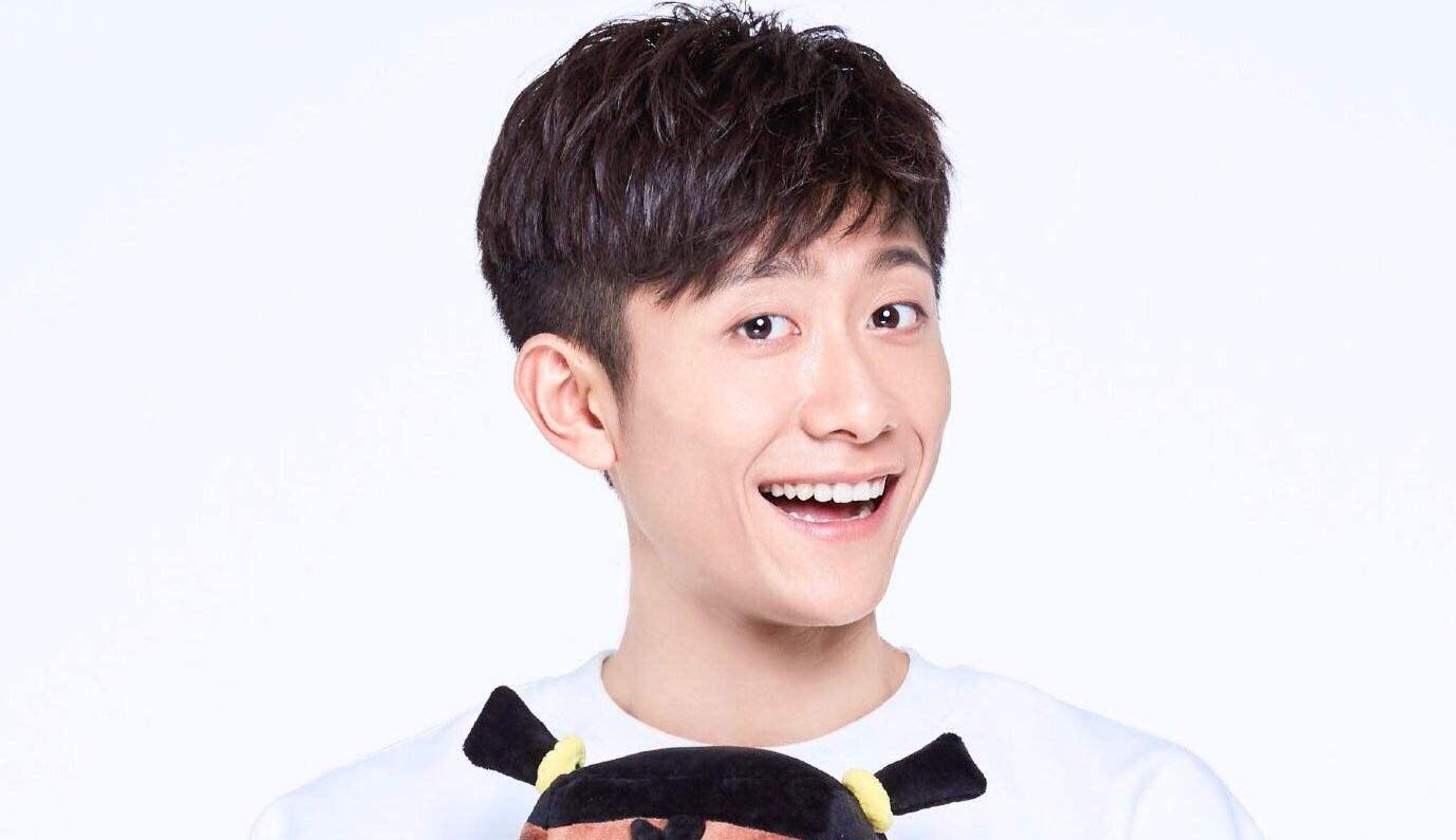 张一山与宋妍霏分手背后的真相男方再无好感女方成最大受益者